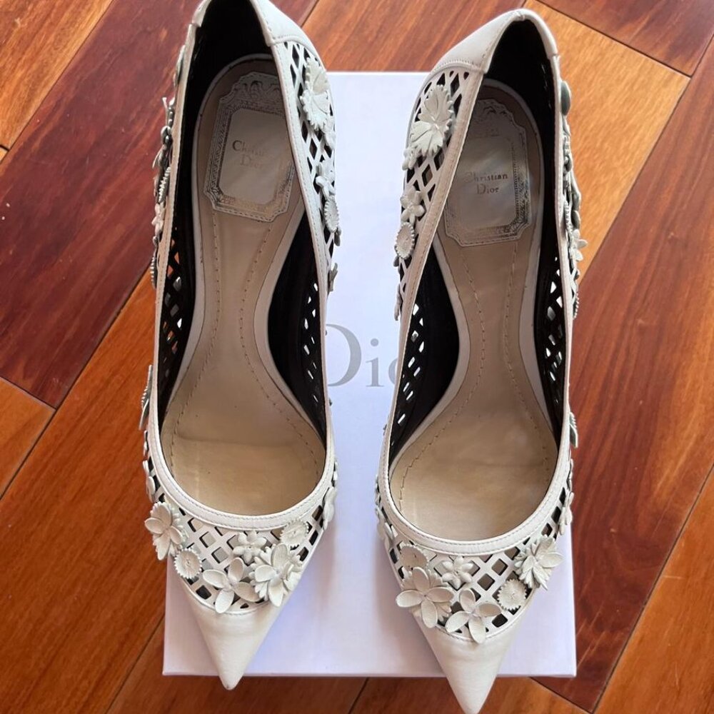 Christian Dior 'flore Laser Cut' Pumps